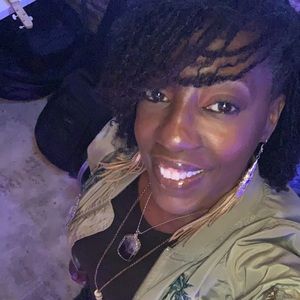 Meet your Posher, Erica